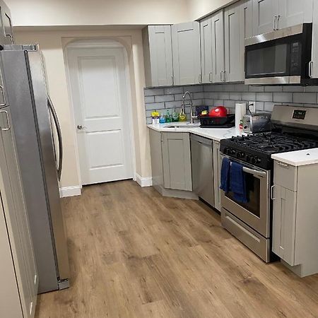 Private Room In South Philly Near Arenas! Philadelphia Exterior foto