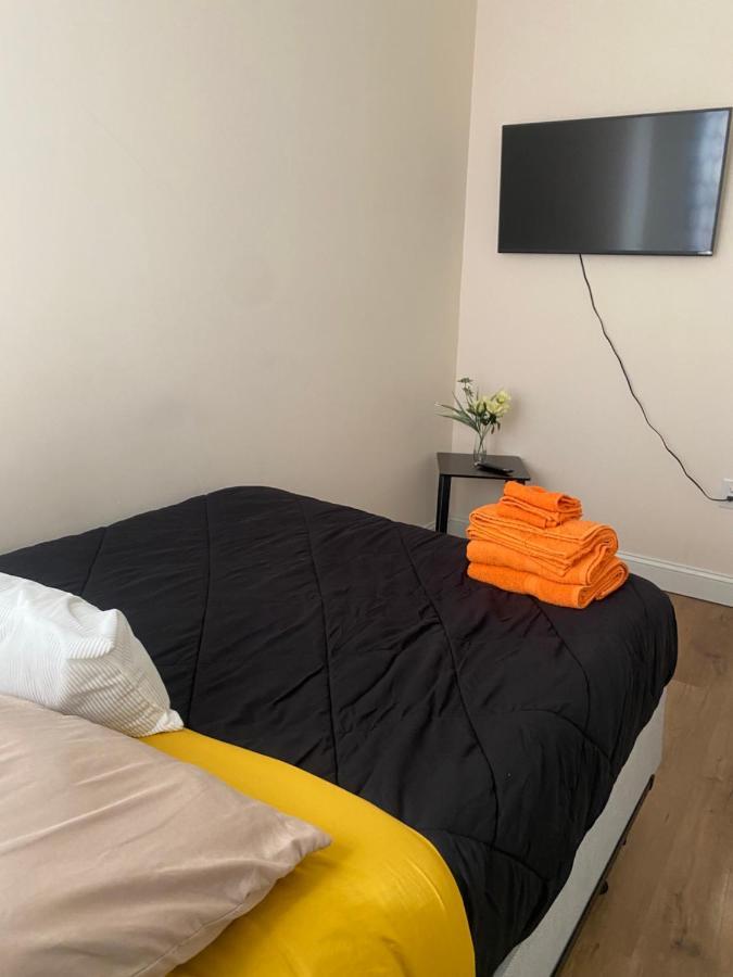 Private Room In South Philly Near Arenas! Philadelphia Exterior foto